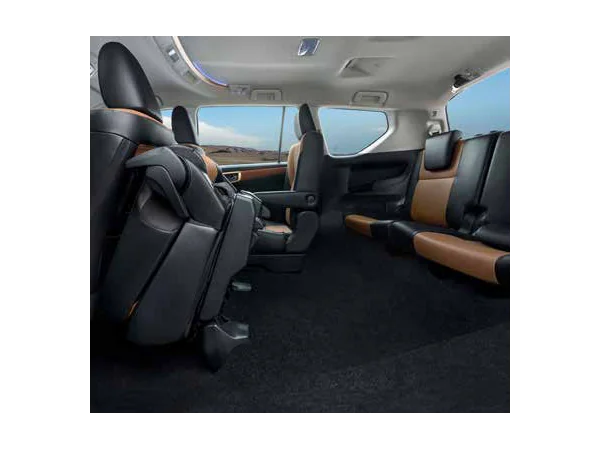 toyota innova crysta innova-crysta-zx-diesel-manual-8-str-platinum-white-pearl interior
